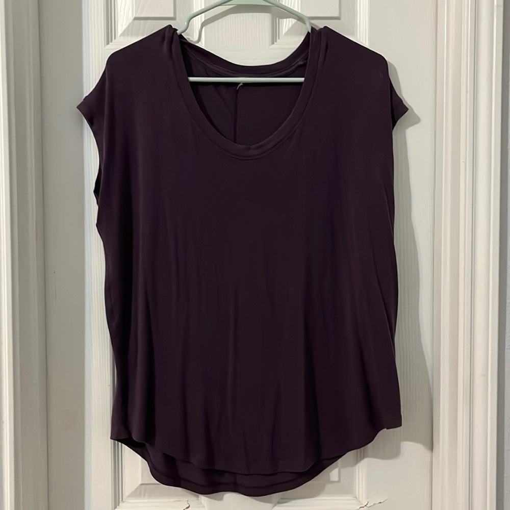 Athleta Stratus II tee, purple